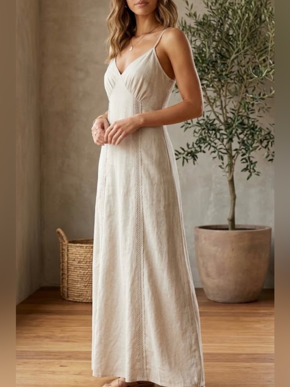 H&M Maxi Dress Spaghetti Strap V-Neck Sundress
Sz M Gray Beige Greige